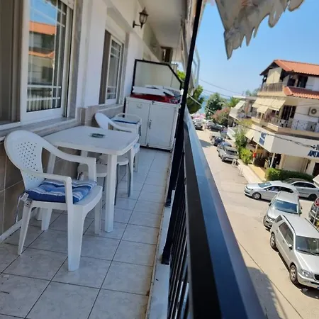Lucas 5 Seaside Flogita Apartment Exterior photo